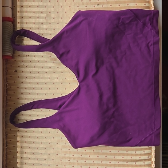 lululemon athletica Tops - Lululemon Built-In bra cropped tank